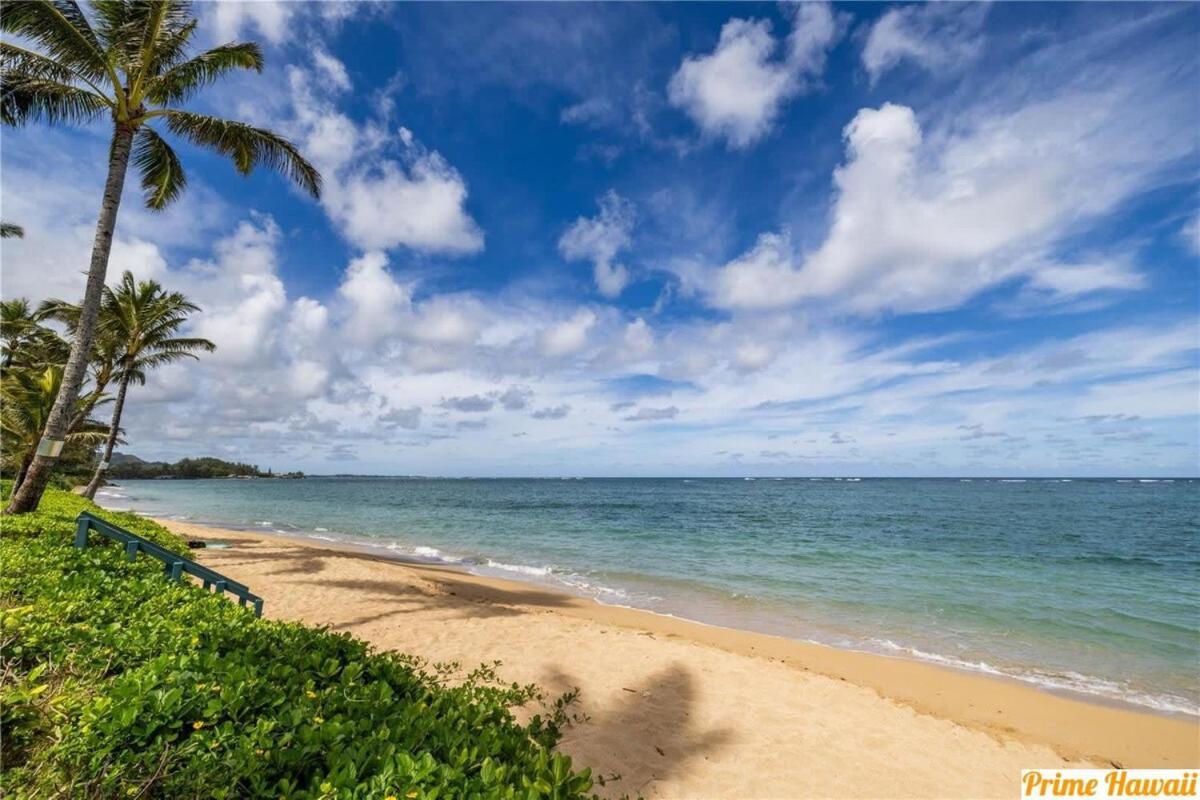 Beautiful Beachfront Condo Laie Екстер'єр фото